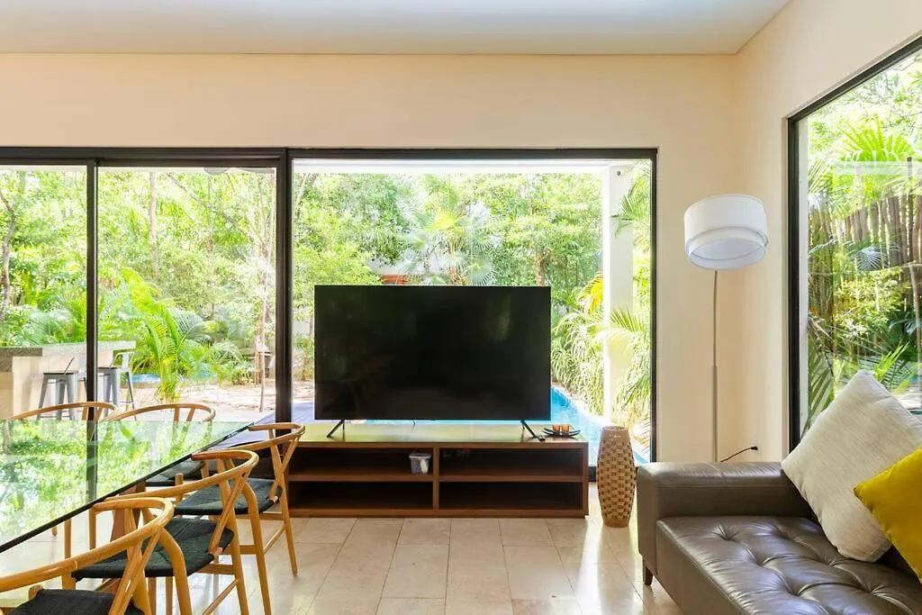 Luxurious Villa At Exclusive Gated Community La Privada Aldea Zama, 5 Bedroom Private Pool & Concierge Service 0*, Tulum
