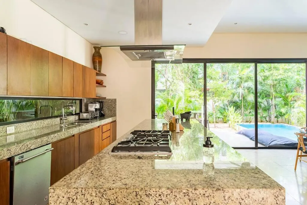 Luxurious Villa At Exclusive Gated Community La Privada Aldea Zama, 5 Bedroom Private Pool & Concierge Service Tulum