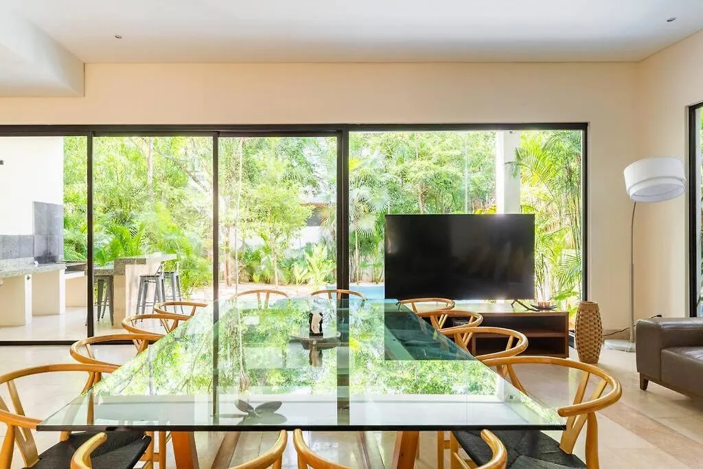 Luxurious Villa At Exclusive Gated Community La Privada Aldea Zama, 5 Bedroom Private Pool & Concierge Service
