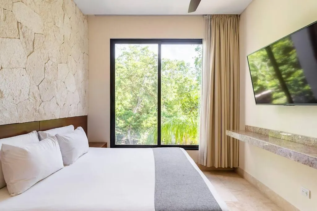 Luxurious Villa At Exclusive Gated Community La Privada Aldea Zama, 5 Bedroom Private Pool & Concierge Service  Tulum