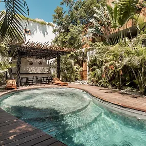 Apartment Monet - Free Pass & Bikes & Private Pool & 24hrs Security, Tulum